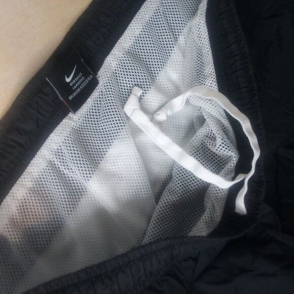 Vintage 90s Nike Spell Out Mesh Lined Swim Shorts Trainers - Picture 6 of 9